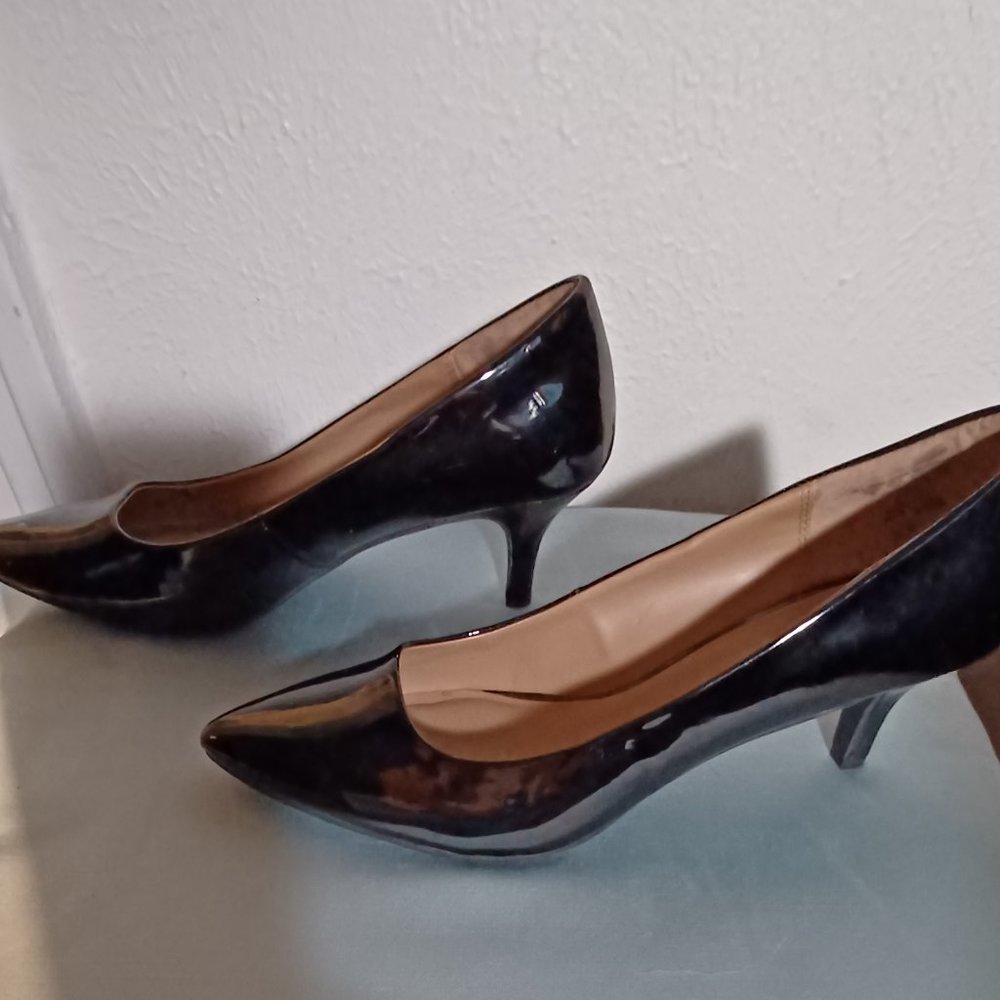 Shoe Bundle - Picture 2 of 8